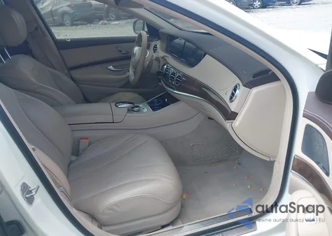 2017 Mercedes-Benz S 550 z USA, uszkodzony, nr VIN WDDUG8CBXHA304988